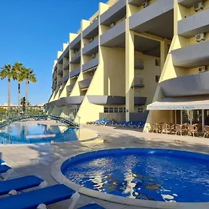 https://condominio-do-mar-lagos-8600-315-2.hotelaalgarve.com